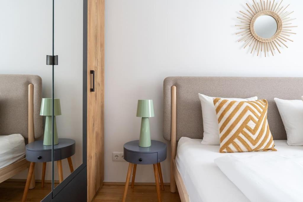 Hm • Sleek 1Br Home With Balcony Βιέννη Εξωτερικό φωτογραφία